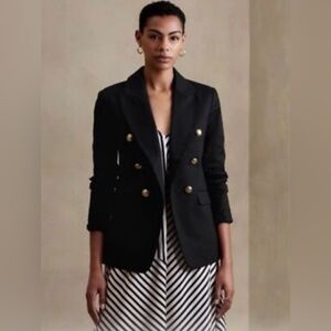 NWT Banana Republic ICON double breasted blazer, chic gold buttons.